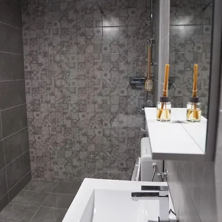 Tatil Evi Kuca Za Odmor E Bas Tu *